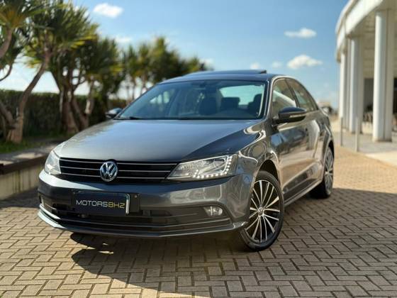 VOLKSWAGEN JETTA 2.0 TSI HIGHLINE 211CV GASOLINA 4P TIPTRONIC